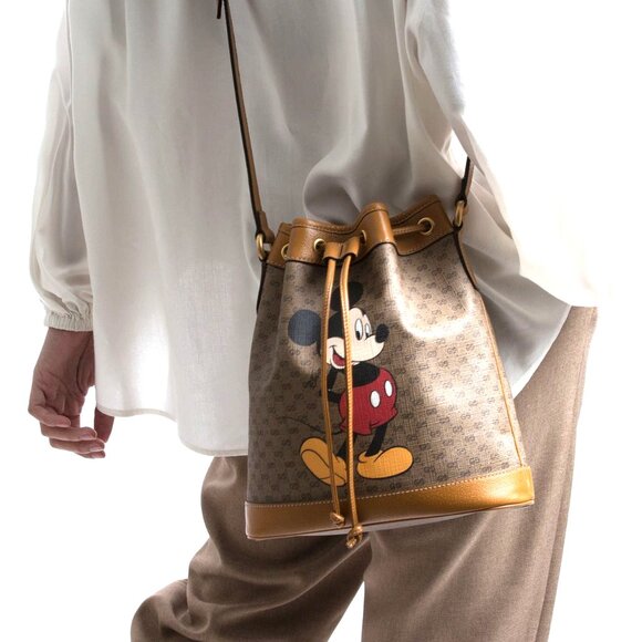 SOLD! NEW GUCCI x Disney GG Supreme Canvas Mickey Mouse Leather Drawstring Bag - Picture 7 of 16